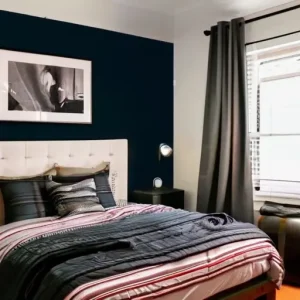 Как продумать точки подключения в небольшой спальне