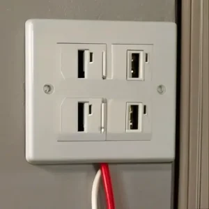 Почему важно не перегружать помещение лишними электрическими точками